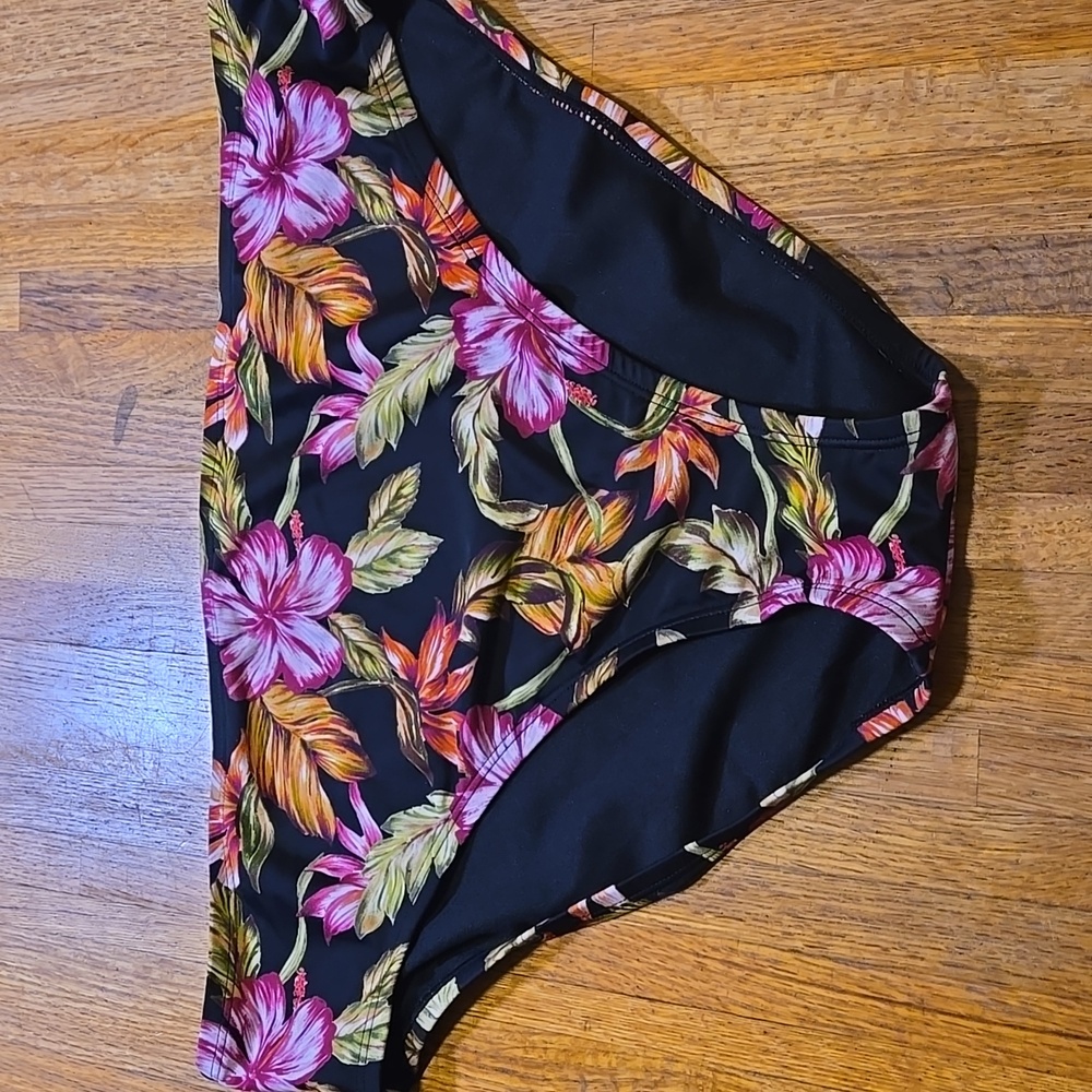 Aqua Couture Women XL Black Pink Orange Bikini‎ Swim Suit Beach Summer Bottoms